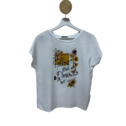 Tricou