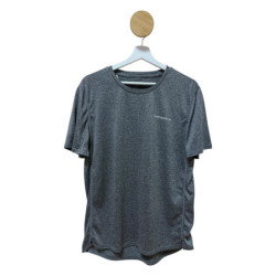 Tricou