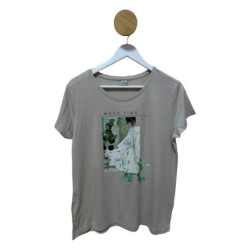 Tricou