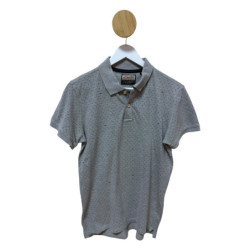 Tricou