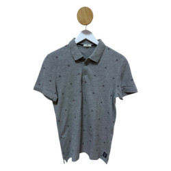 Tricou