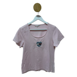 Tricou