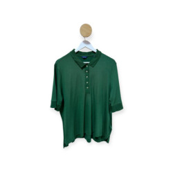 Tricou