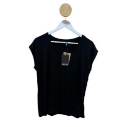 Tricou