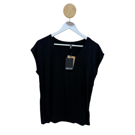 Tricou