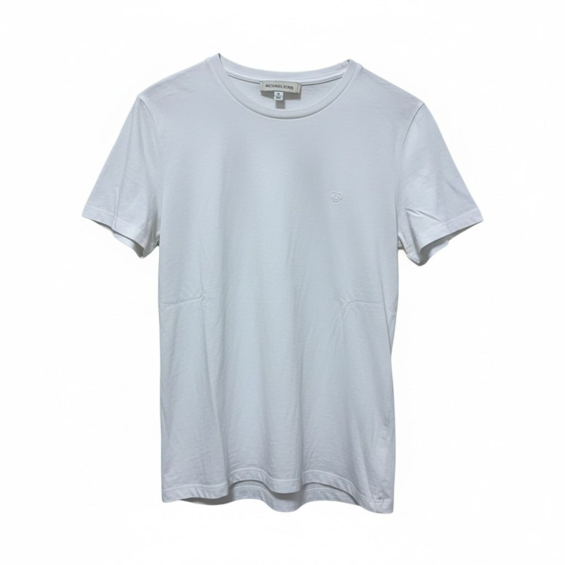 Tricou