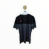 Tricou