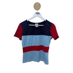 Tricou