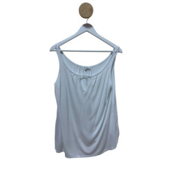 Tricou